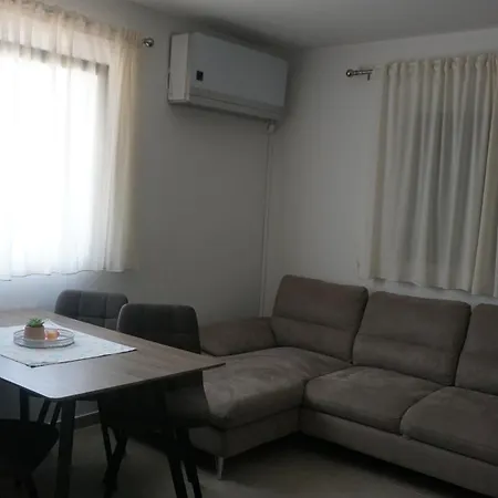 Jurkic Apartman Pakoštane