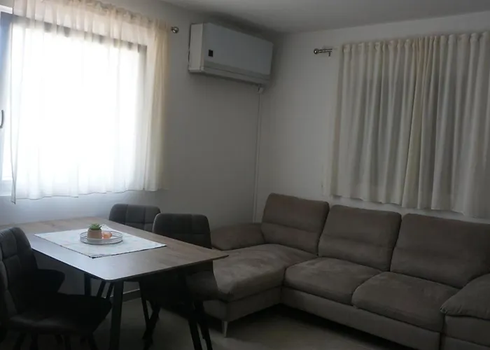 Jurkic Apartman Pakoštane